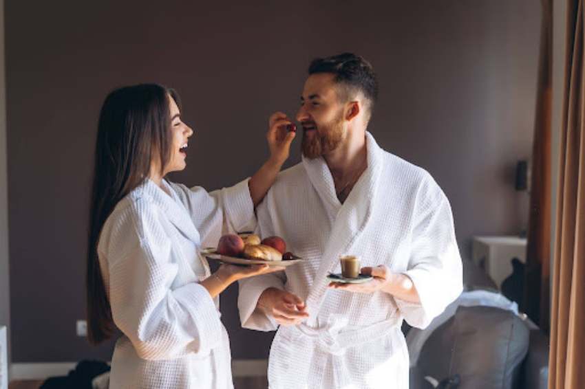 Sair da rotina no relacionamento: guia para casais